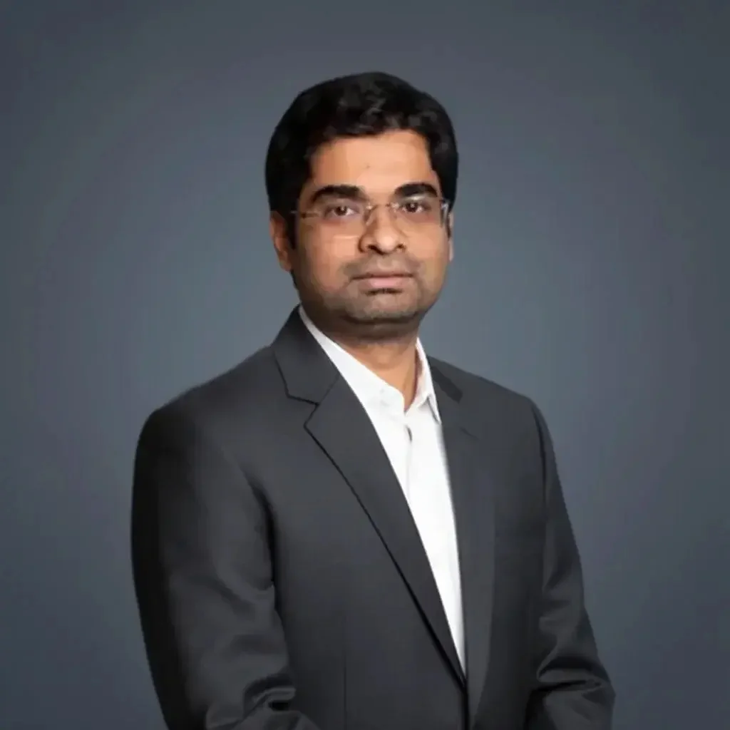 Portrait of MUHAMMAD MAJID, Director of Engineering at Clustox